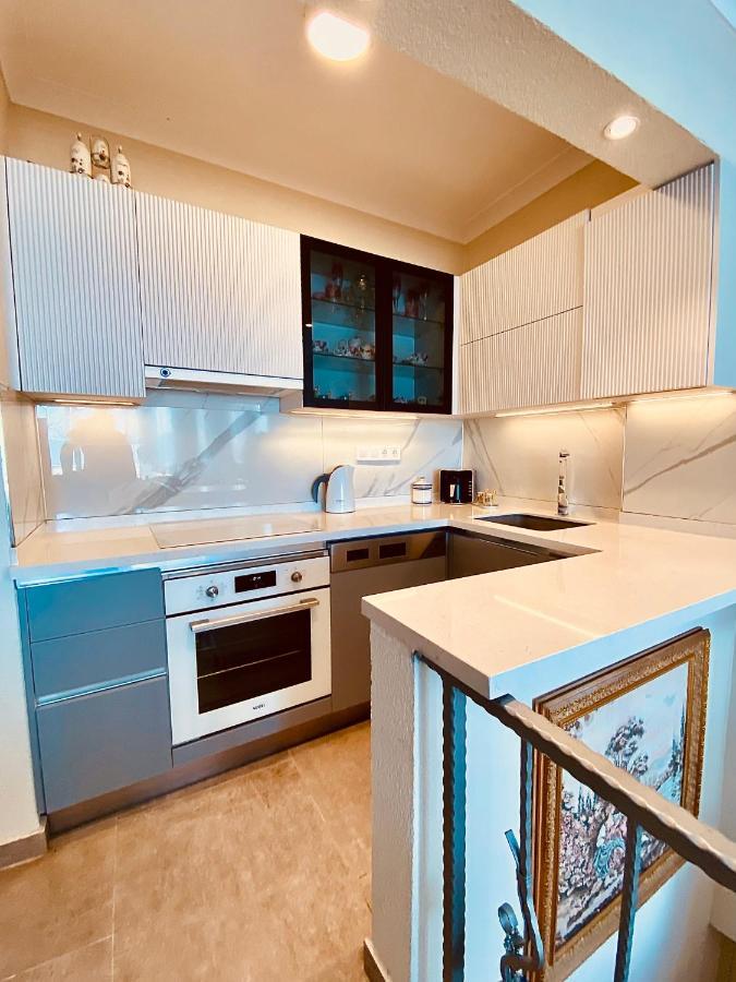 Port Mansion Apartment Marmaris Bagian luar foto